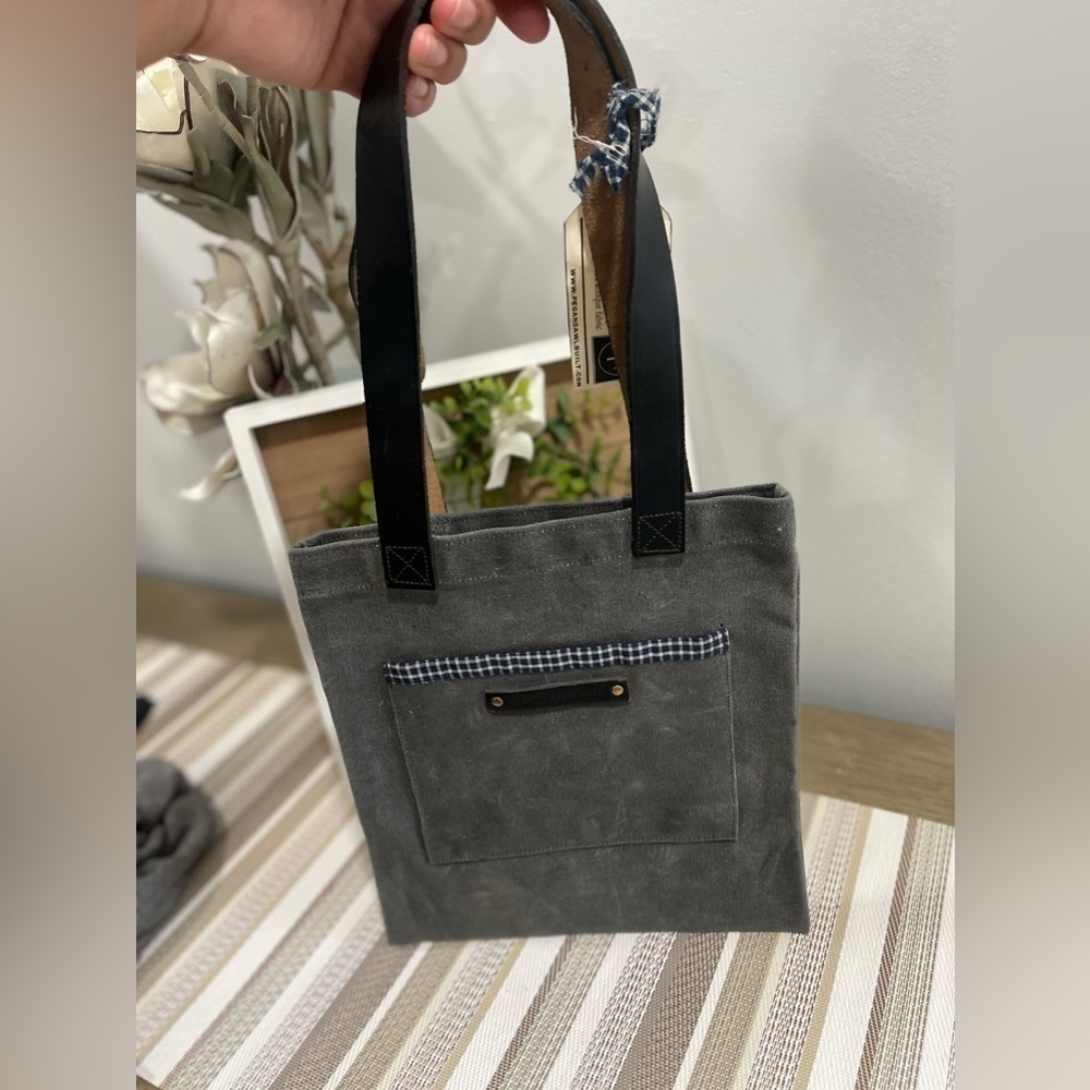 Peg and Awl Waxed Canvas Tote  Y2K Reader Brown Tan Casual Bag Bohemian
